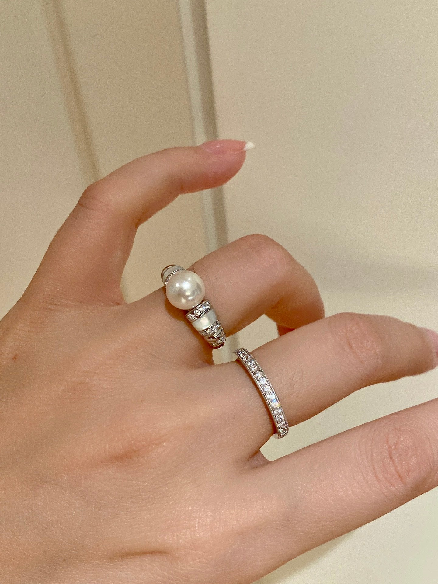 Vintage Mother - of - Pearl Pearl Elegance Pavé Ring - floysun