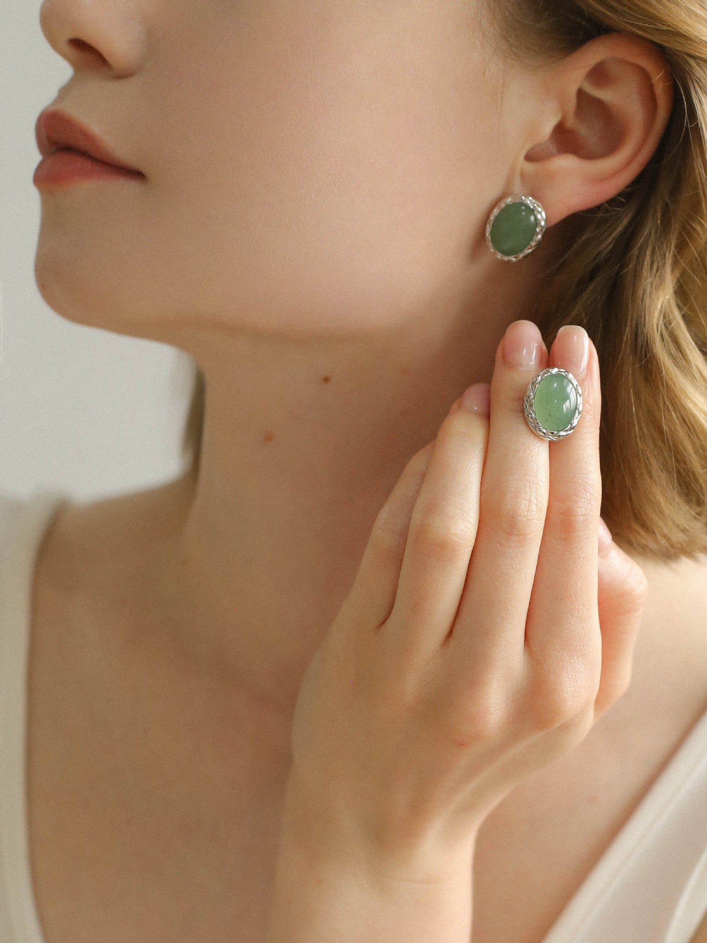 Vintage Oval Multicolor Gemstone Stud Earrings - floysun