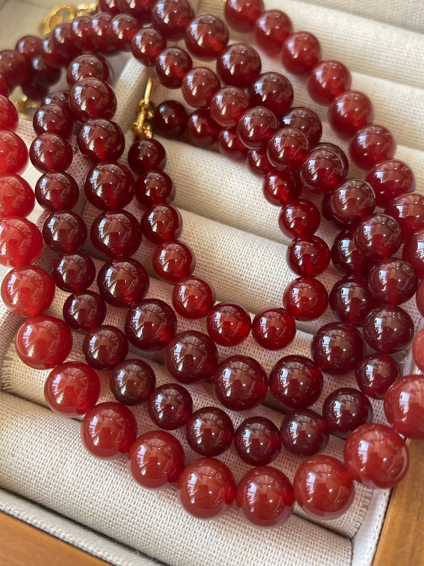 Vintage Red Onyx 12mm Round Beaded Necklace - floysun