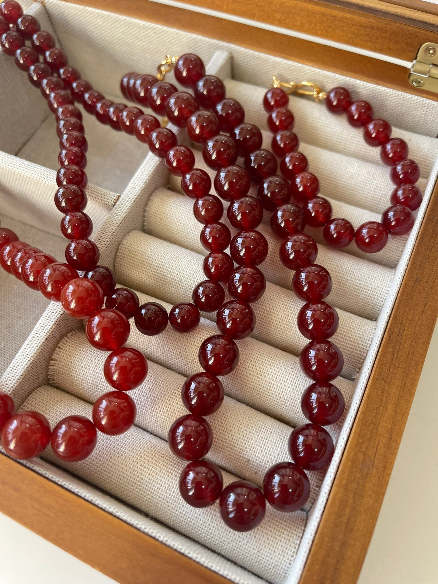 Vintage Red Onyx 12mm Round Beaded Necklace - floysun