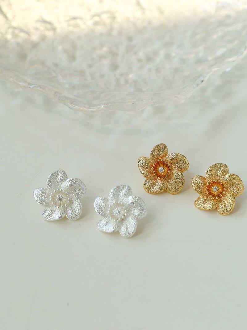 Vintage Style Bauhinia Zircon Flower Stud Earrings - floysun