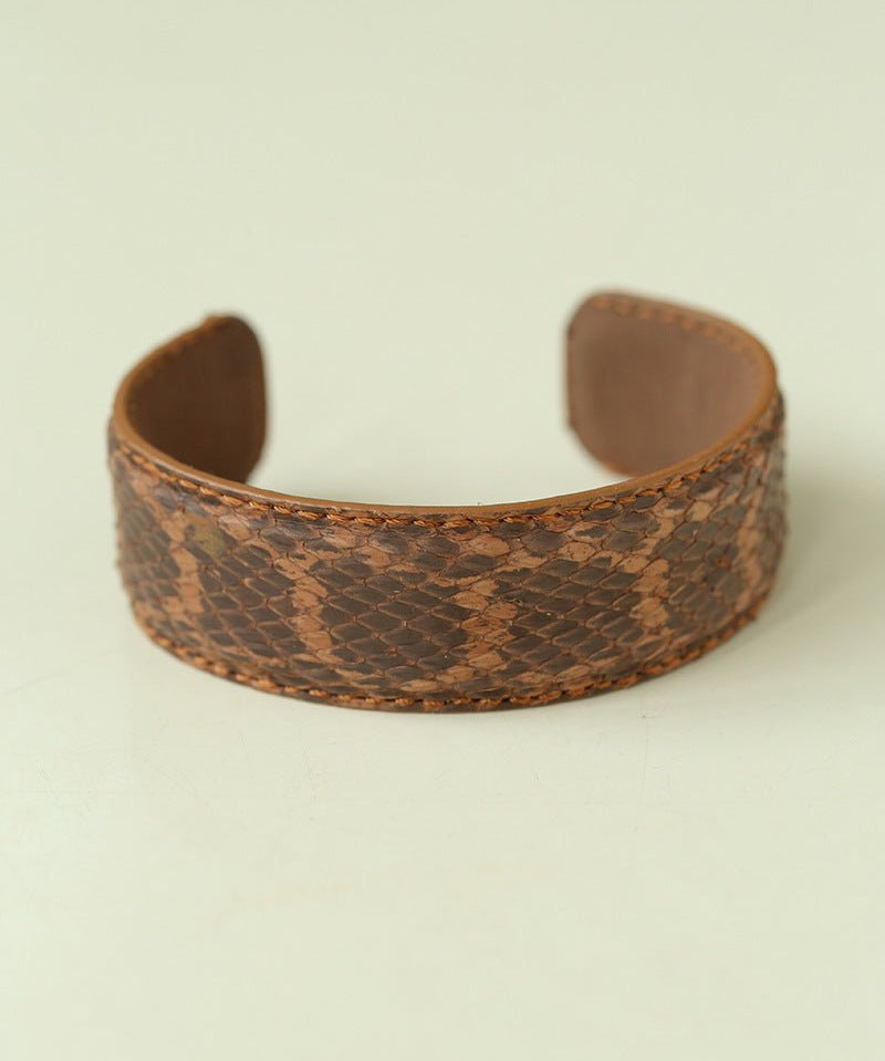 Vintage Wide Narrow Version Leather Statement Bracelet - floysun