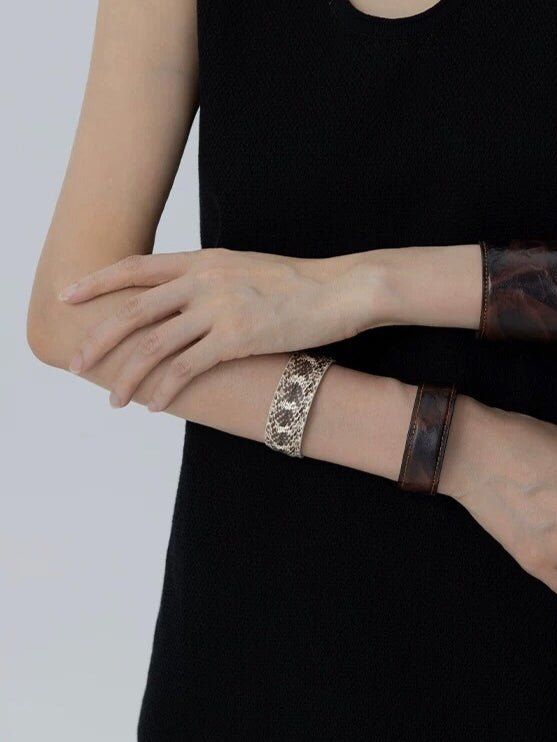 Vintage Wide Narrow Version Leather Statement Bracelet - floysun