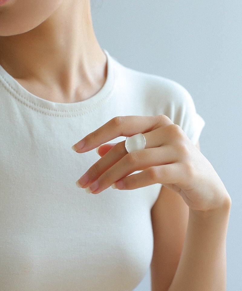 White Enamel Scroll Leaf Wide Open Ring - floysun