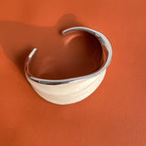 White Enamel Scroll Leaf Width Face Bangles Bracelet - floysun