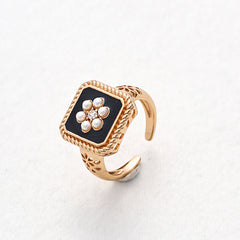 Classic Chanel-inspired 
Vintage Square Enamel Glazed Pearl Open Ring