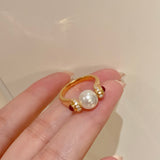 Vintage Luxe Retro Pearl Ring