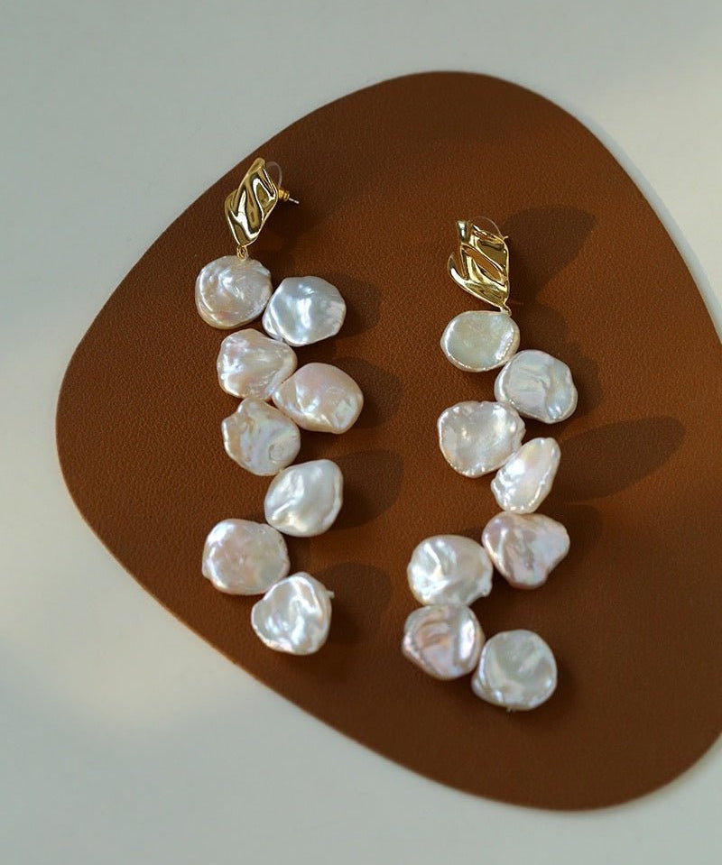 Baroque Pearl Earrings with Scattered Petals - floysun