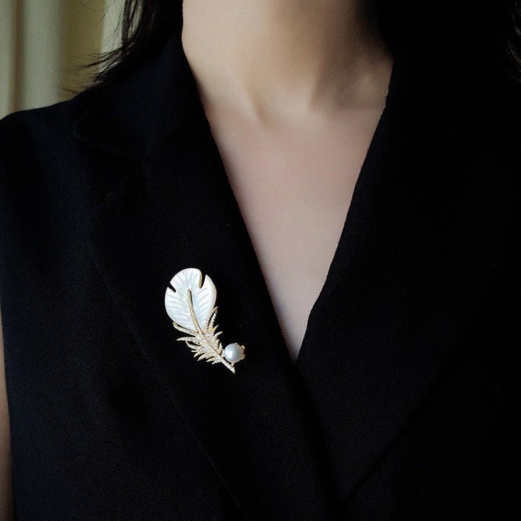 G Style Feather Pearl Brooch - floysun