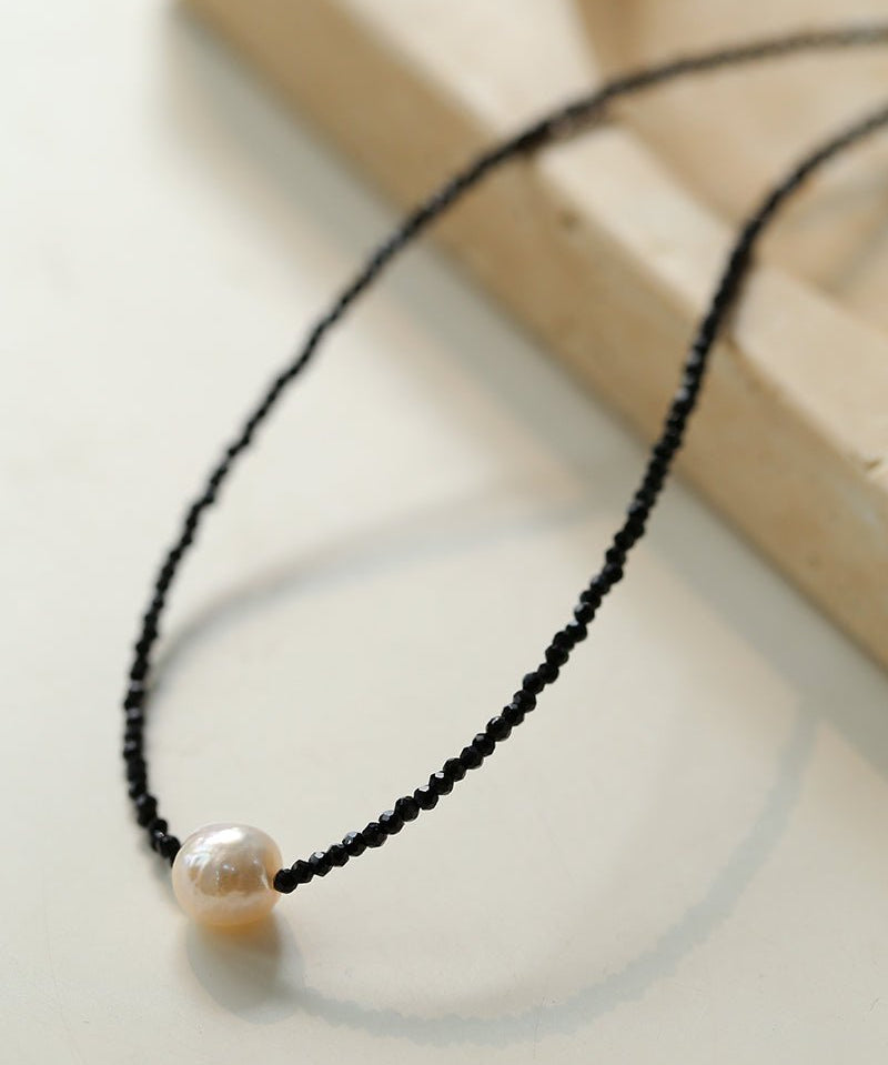 Monochrome Elegance Baroque Pearl Necklace - floysun