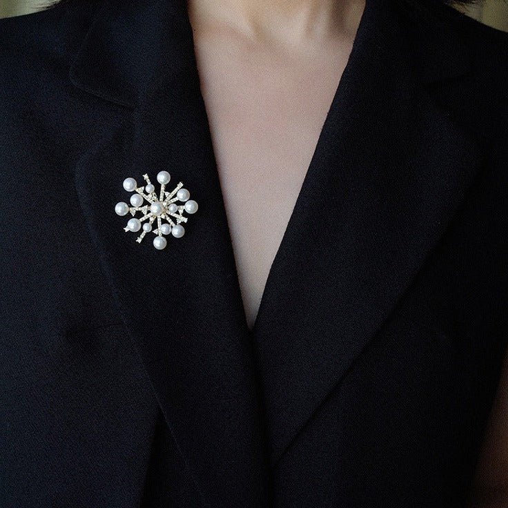 Type B Snowflake Pearl Brooch - floysun